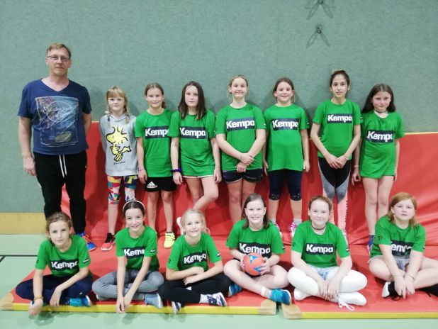 U10/U12 Mädchenmannschaft U10/U12 Mädchenmannschaft